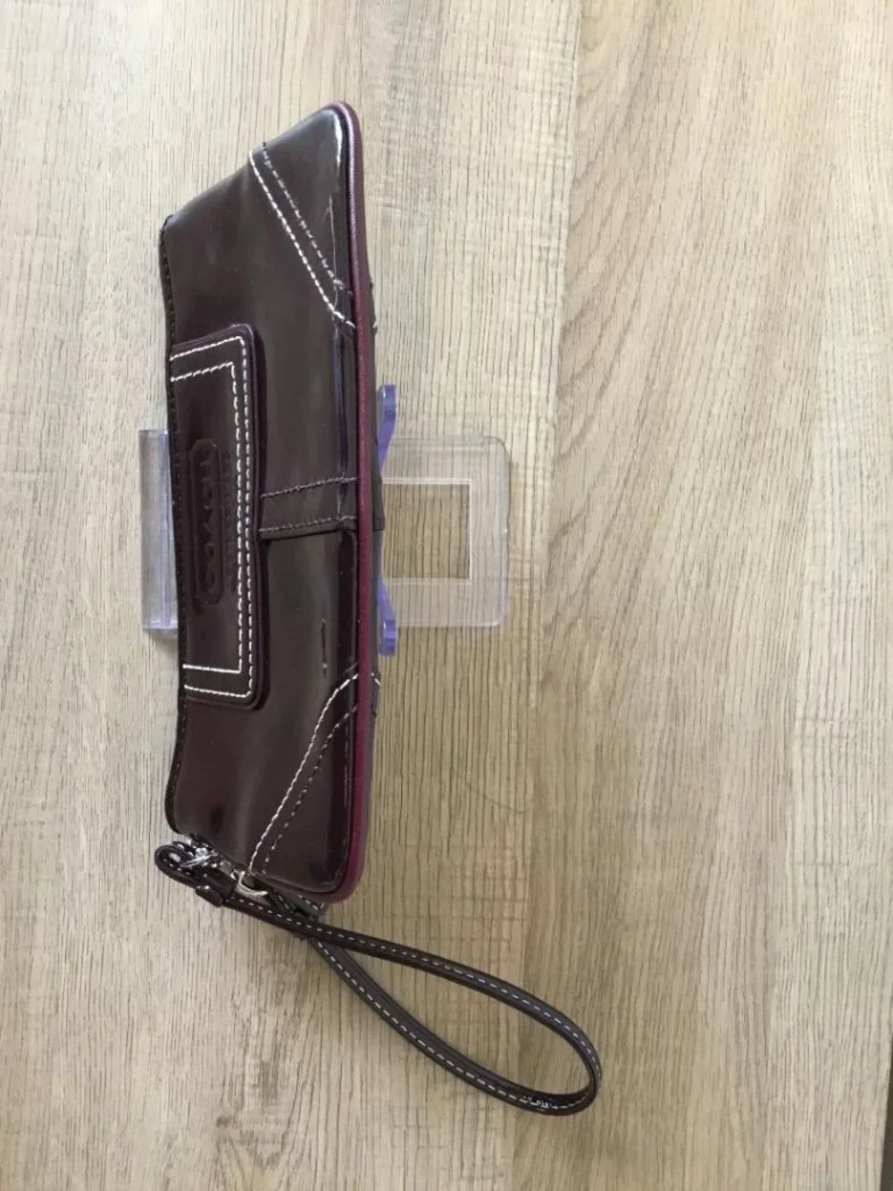 Vintage Coach Patent Leather Wristlet Dark Burgundy, Contrast Stitching - Picture 5 of 8
